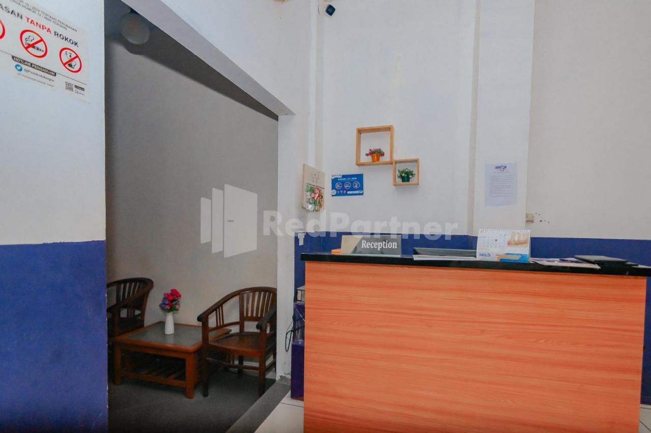 Ungu Kangen Hotel Bogor Mitra Reddoorz Eksteriør bilde